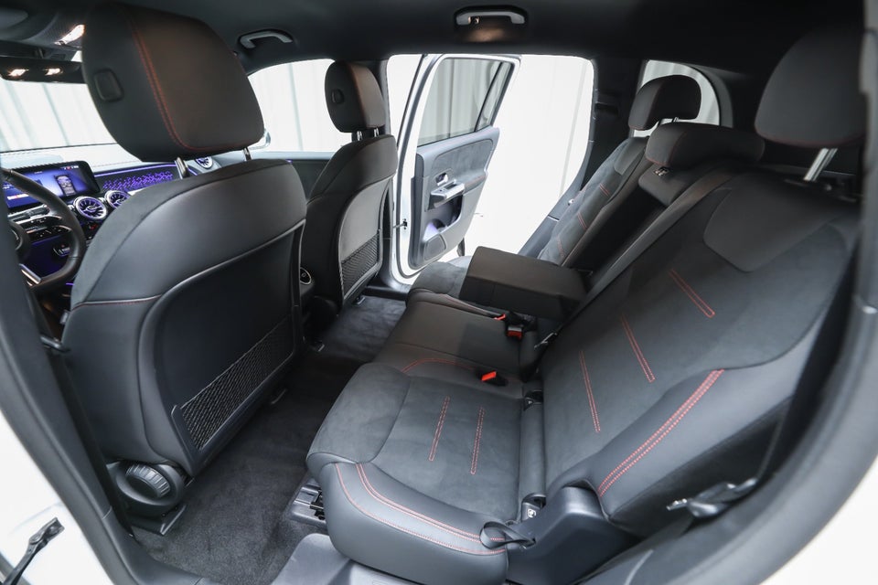 Mercedes EQB250+ AMG Advance 5d