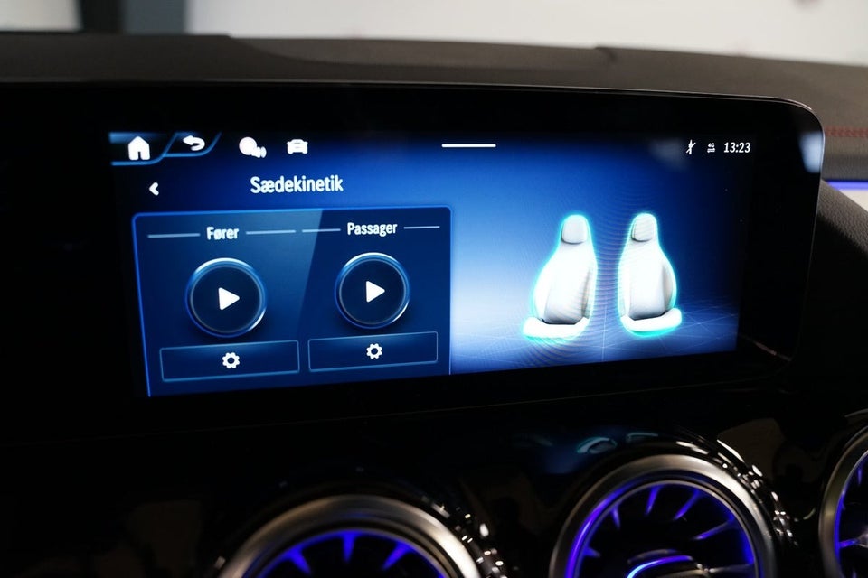 Mercedes EQA350 AMG Line Premium 4Matic 5d