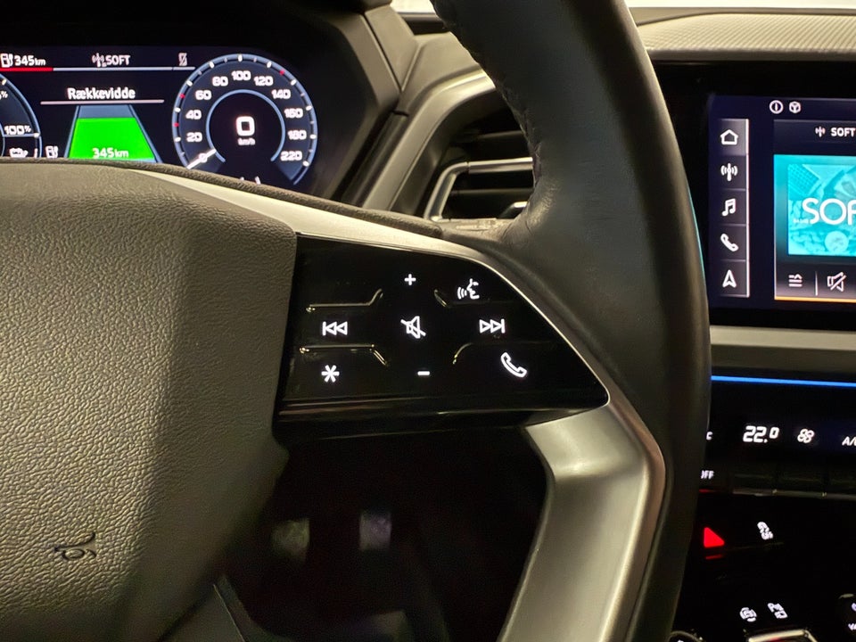 Audi Q4 e-tron 40 Advanced 5d