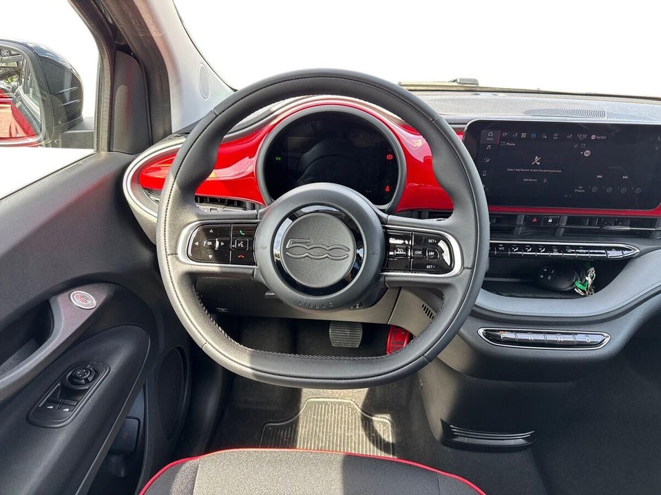 Fiat 500e 42 Icon Cabrio 2d