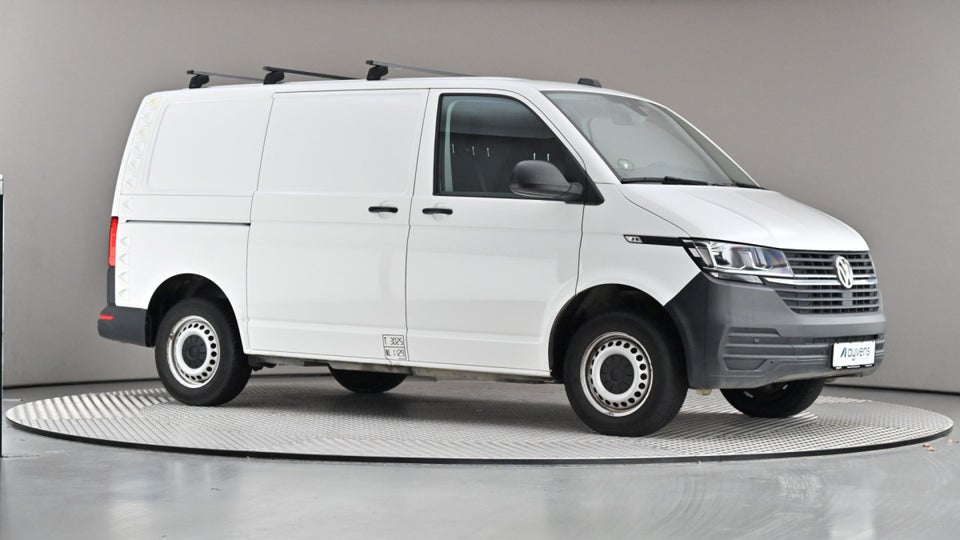 VW Transporter 2,0 TDi 110 Kassevogn kort