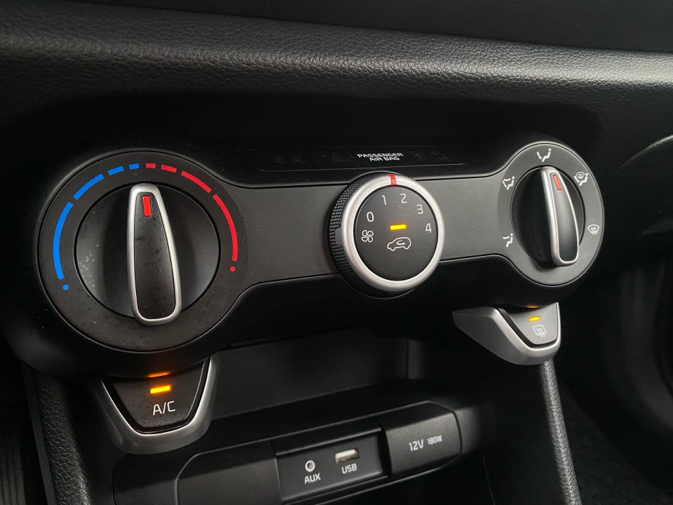 Kia Picanto 1,0 MPi Attraction 5d