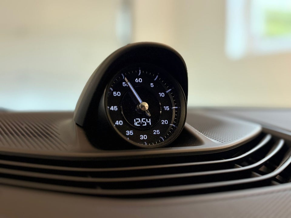 Porsche Taycan 4 Performance+ Cross Turismo 5d