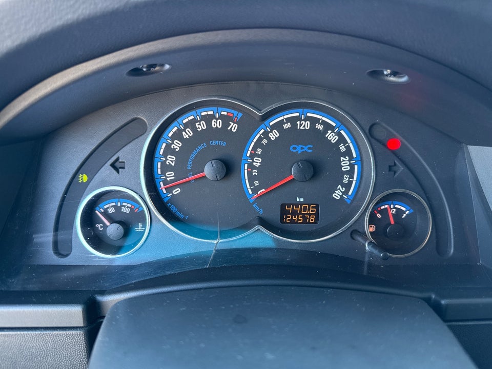 Opel Meriva 1,6 OPC Activan 5d