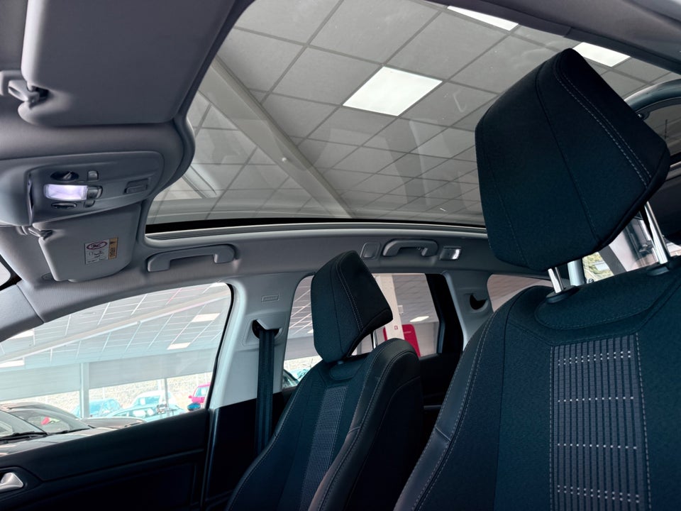 Peugeot 308 1,5 BlueHDi 130 Infinity SW Van 5d