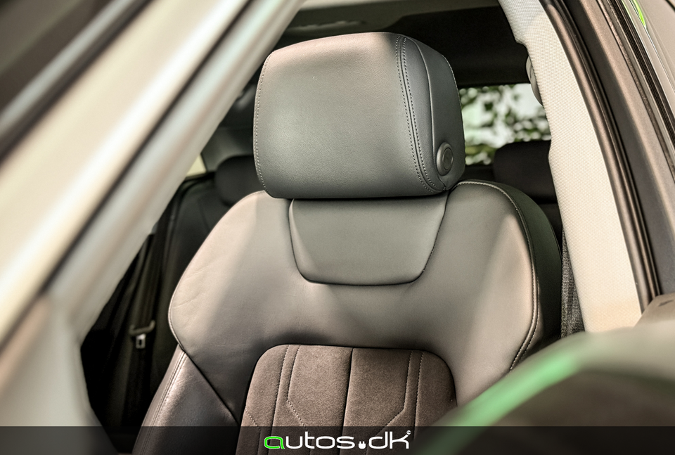 Audi e-tron 55 quattro 5d