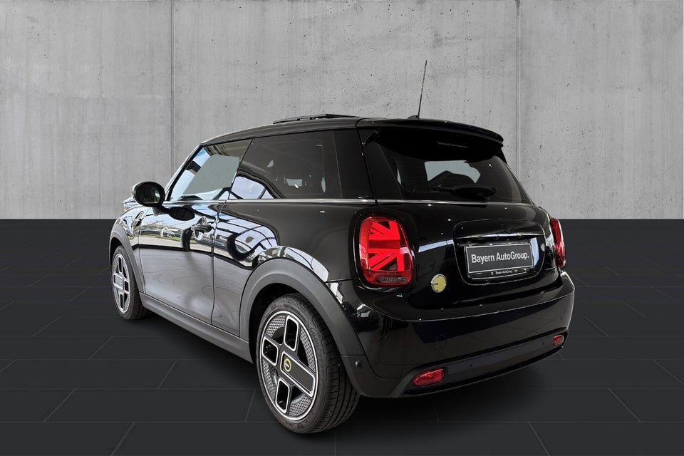 MINI Cooper SE Edition Premium Plus 3d