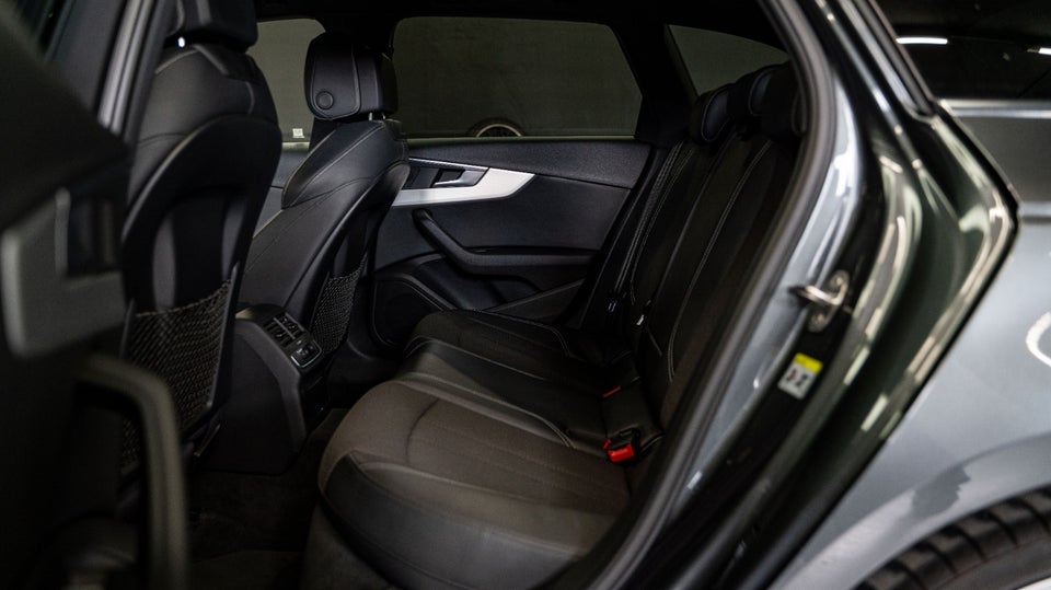 Audi A4 3,0 TDi 272 quattro Tiptr. 4d