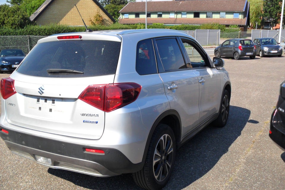 Suzuki Vitara 1,4 mHybrid Exclusive 5d