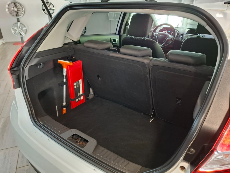 Ford Fiesta 1,0 SCTi 100 Titanium 5d