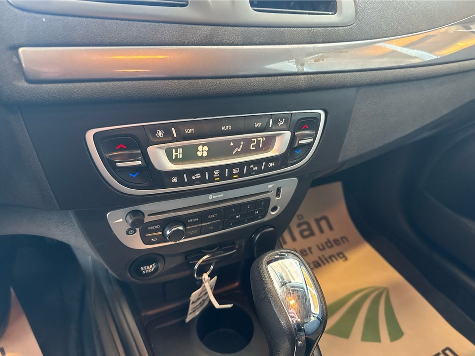 Renault Megane III 1,5 dCi 110 Limited Edition Sport Tourer EDC 5d