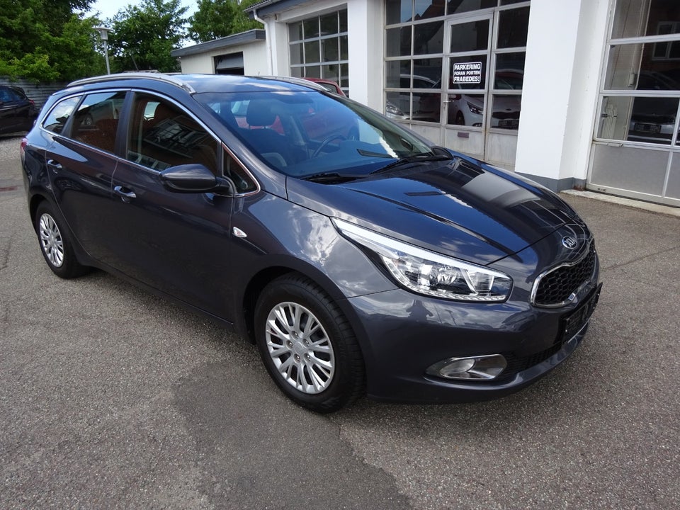 Kia Ceed 1,4 CVVT Collect SW 5d