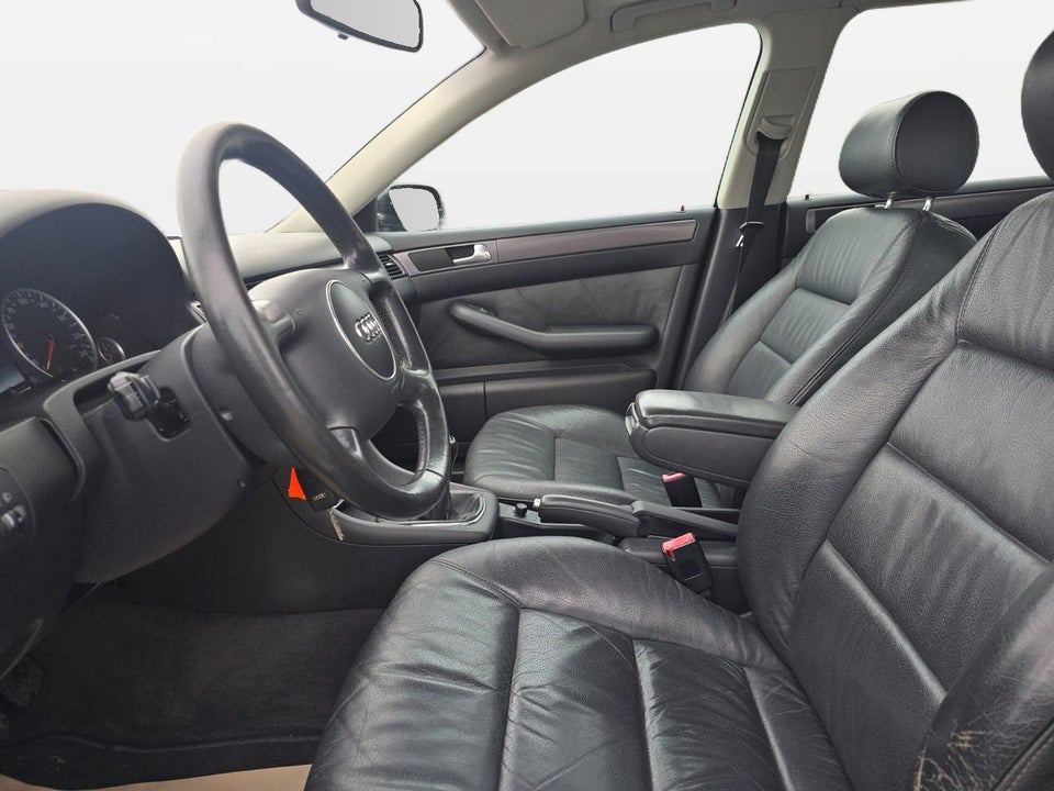 Audi A6 2,0 Avant 5d