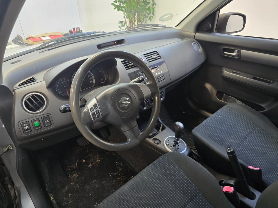 Suzuki Swift 1,3 GL-A aut. 3d