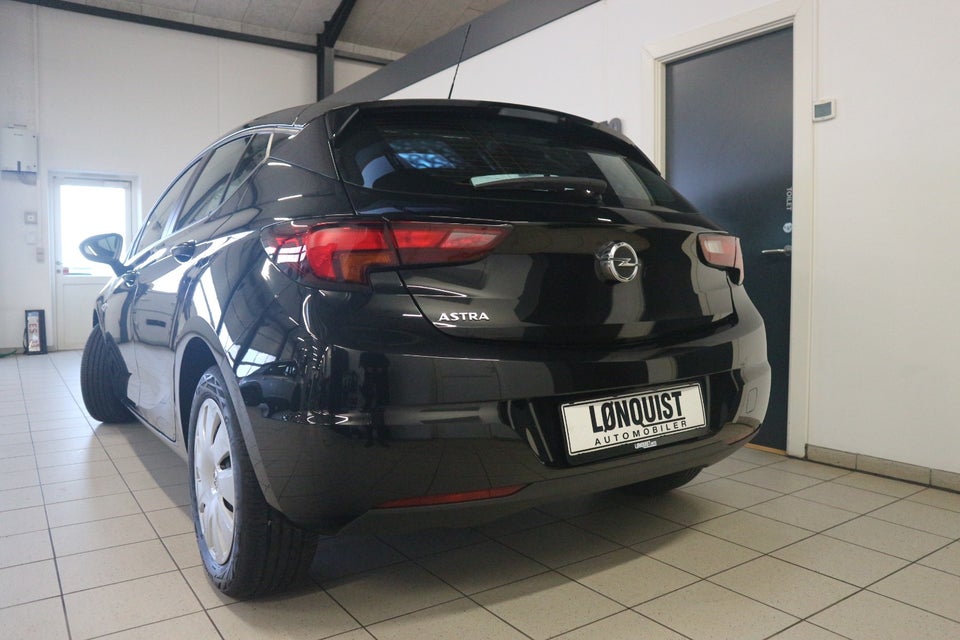 Opel Astra 1,2 T 110 Edition+ 5d