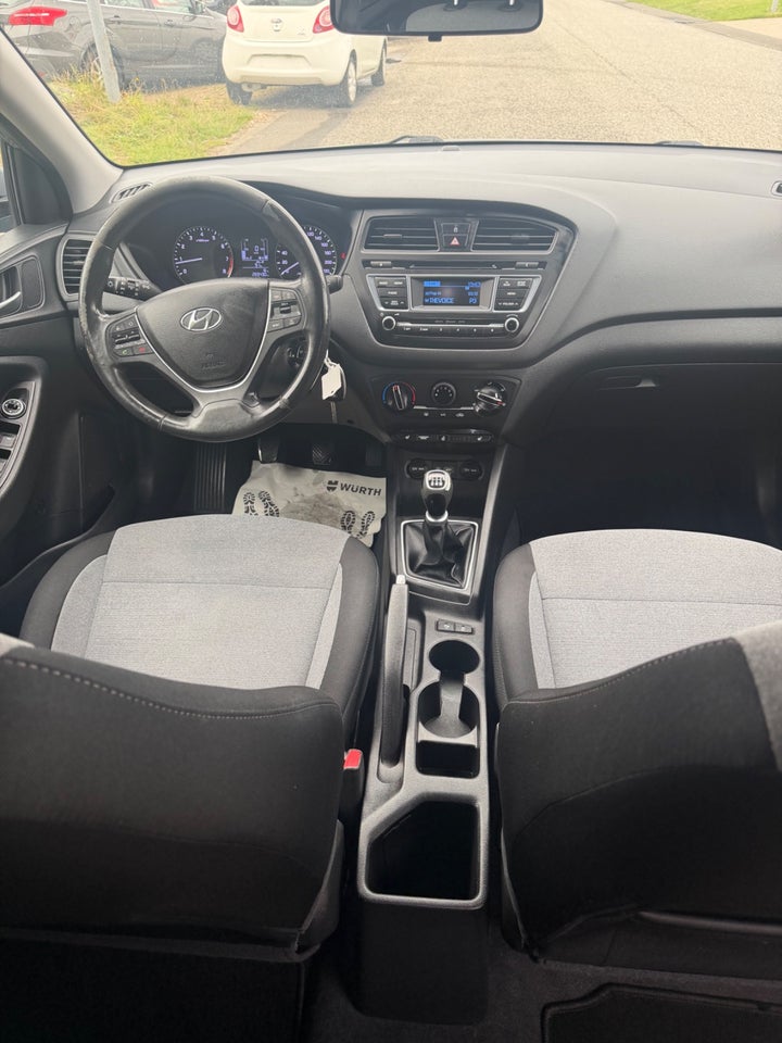 Hyundai i20 1,25 Active+ 5d