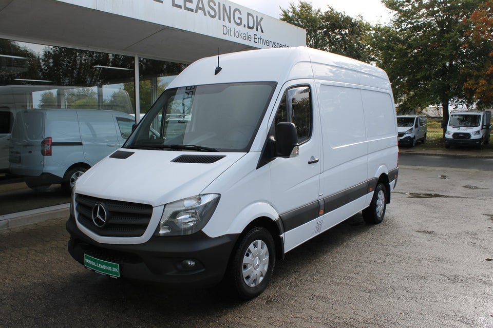 Mercedes Sprinter 319 3,0 CDi R2 Kassevogn aut. 5d