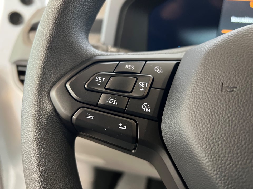 VW e-Transporter Comfort Kassevogn SWB