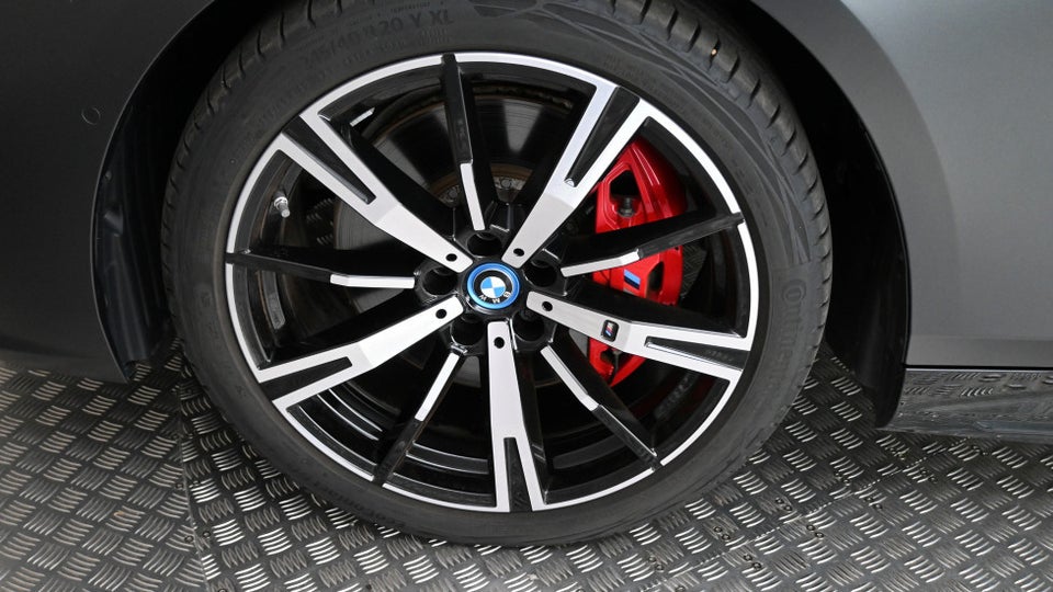 BMW i5 M60 M-Sport xDrive 4d