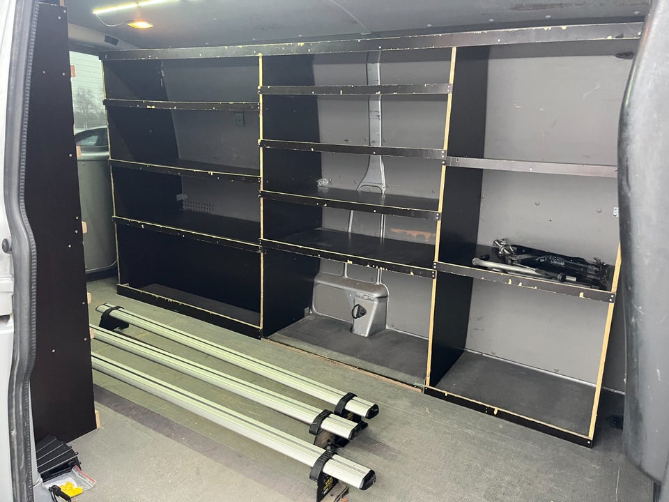 VW Transporter 2,0 TDi 150 Kassevogn DSG lang