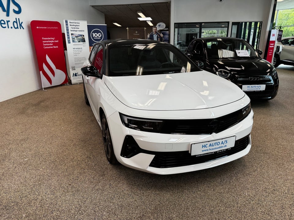 Opel Astra-e 54 Ultimate 5d
