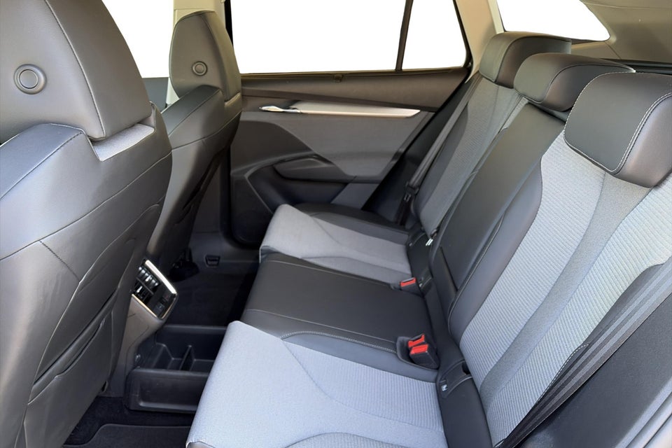 Skoda Enyaq 80 iV Premium Loft 5d