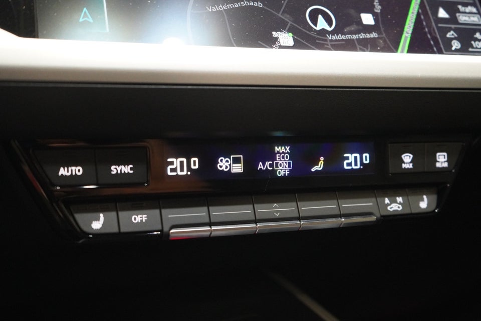 Audi Q4 e-tron 45 S-line 5d