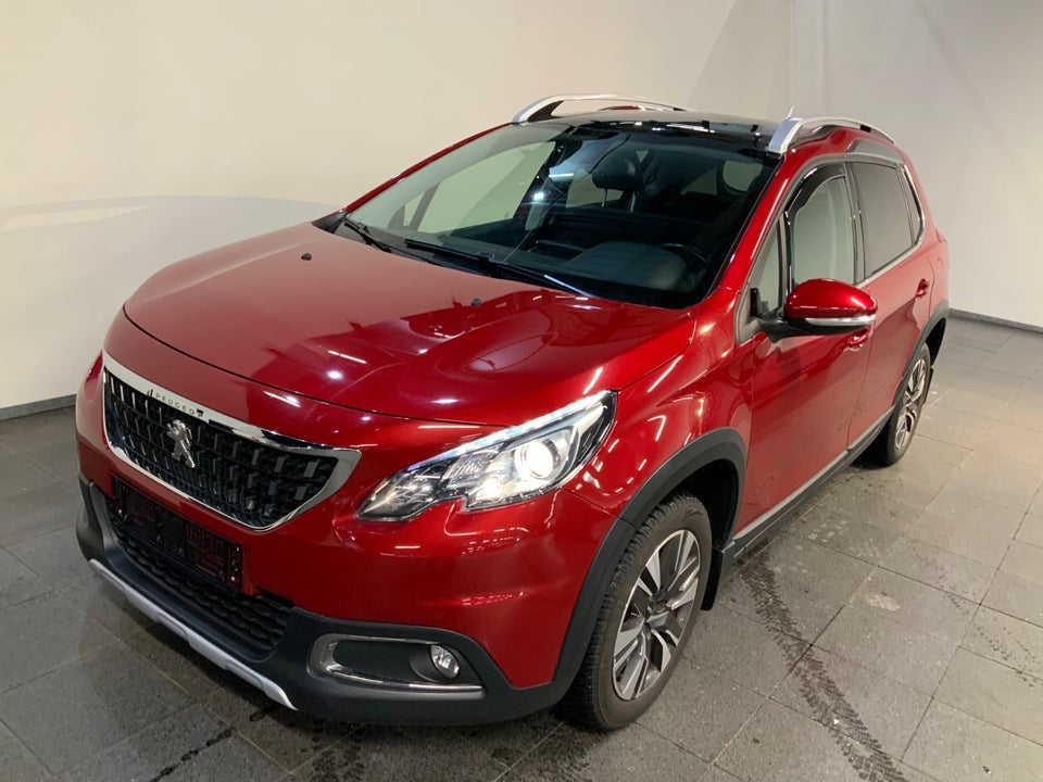 Peugeot 2008 1,2 e-THP 110 Allure Sky EAT6 5d