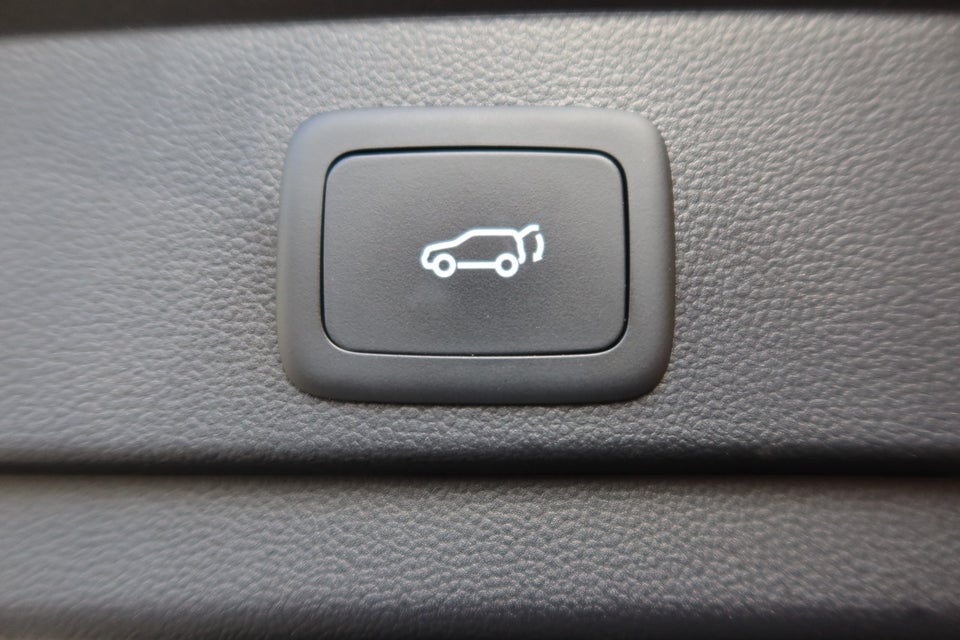 MG Marvel R Performance 5d