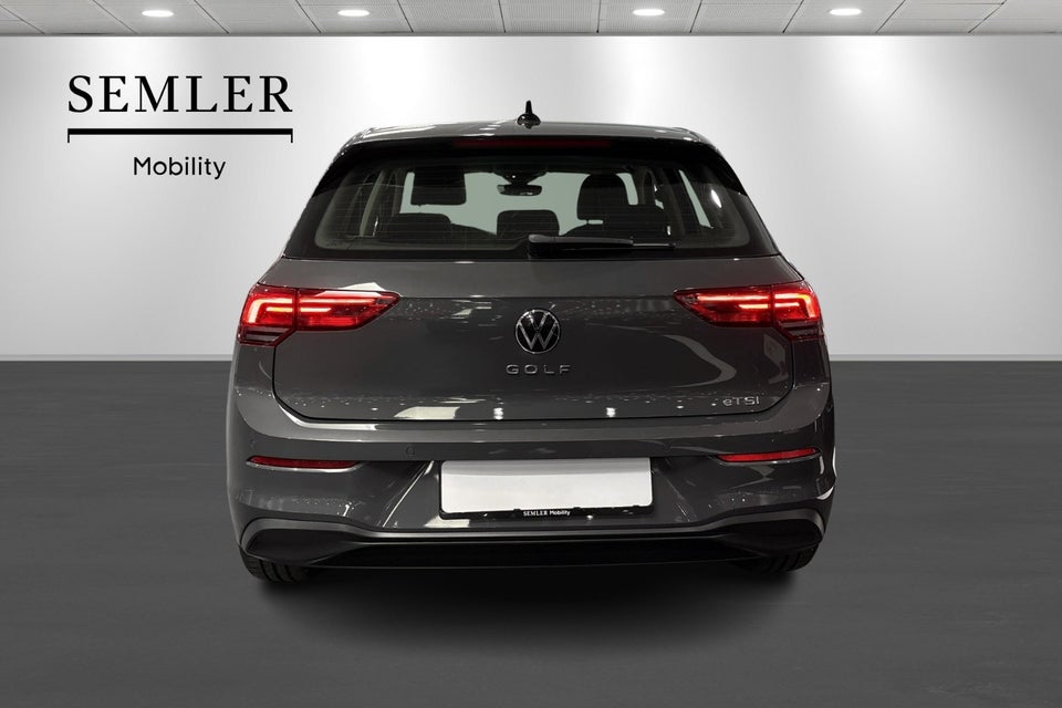 VW Golf VIII 1,5 eTSi 130 Life 75 Years Edition DSG 5d