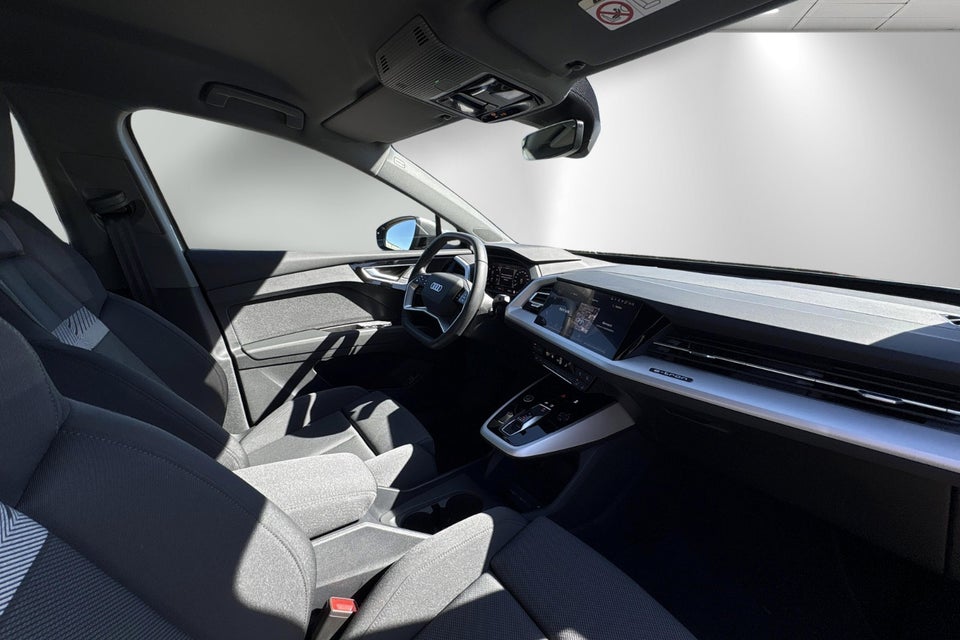 Audi Q4 e-tron 45 Progress 5d