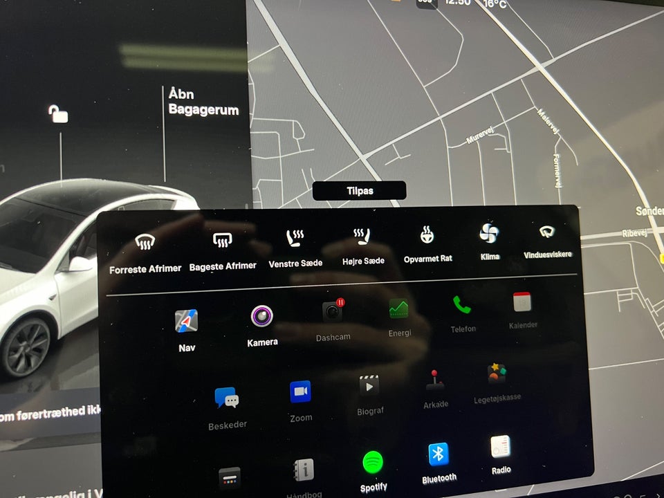 Tesla Model Y RWD 5d