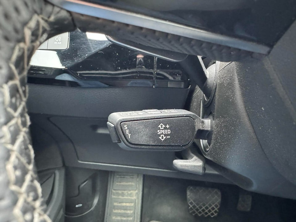 Audi e-tron 55 S-line quattro 5d