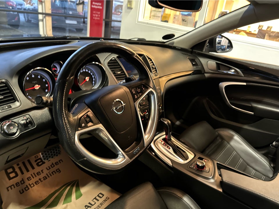 Opel Insignia 2,8 OPC Sports Tourer aut. 4x4 5d