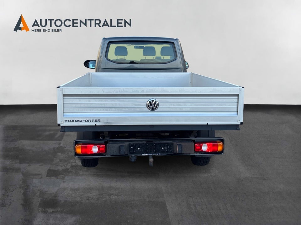 VW Transporter 2,0 TDi 150 Kassevogn kort