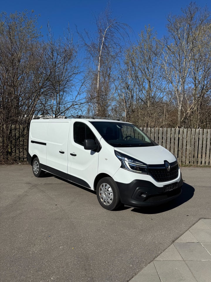 Renault Trafic T29 2,0 dCi 120 L2H1