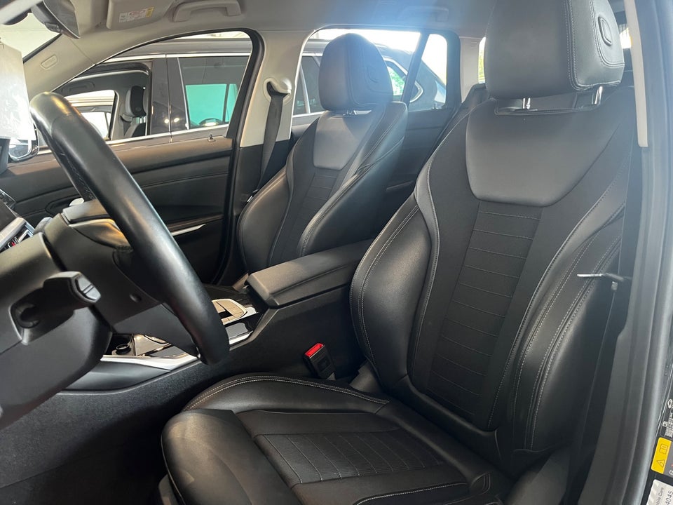 BMW 330e 2,0 Touring Sport Line aut. 5d