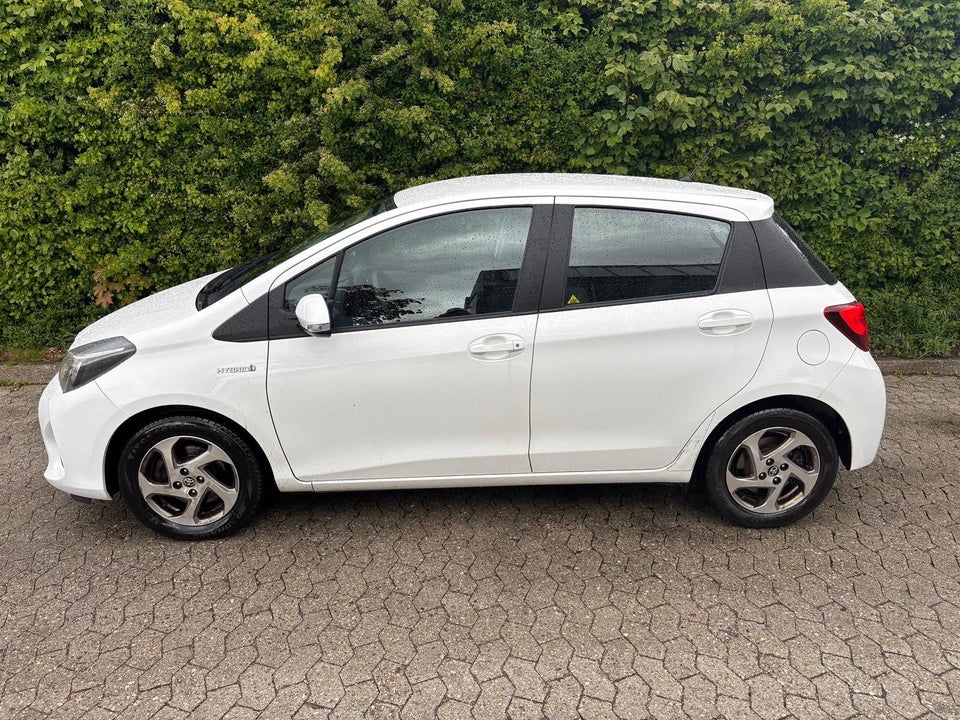 Toyota Yaris 1,5 Hybrid H2 e-CVT 5d