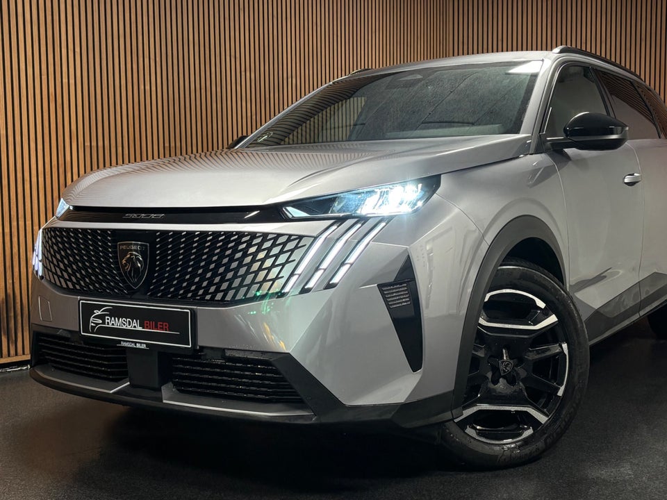 Peugeot e-5008 77 Allure Pack 7prs 5d