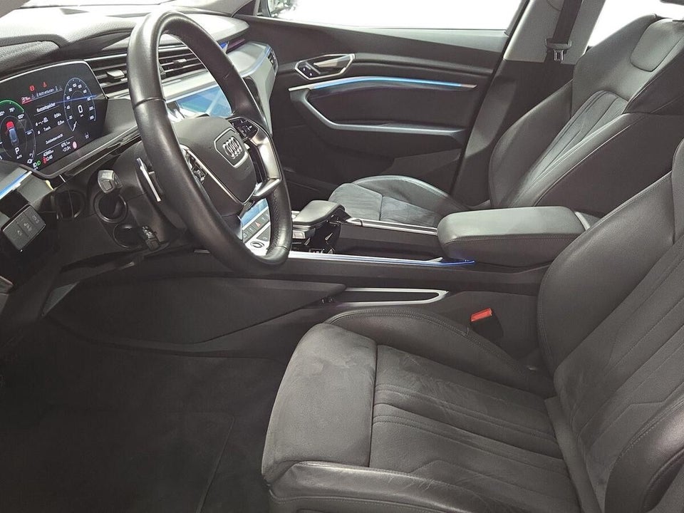 Audi e-tron 50 quattro 5d