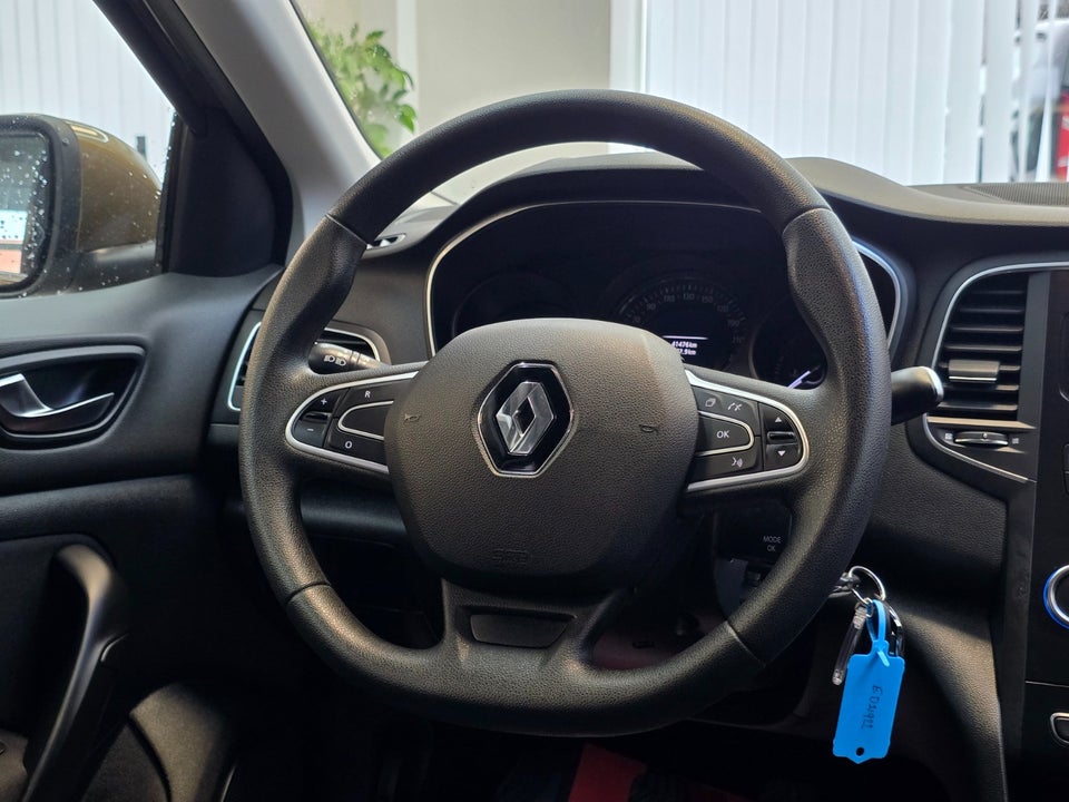Renault Megane IV 1,2 TCe 100 Life 5d