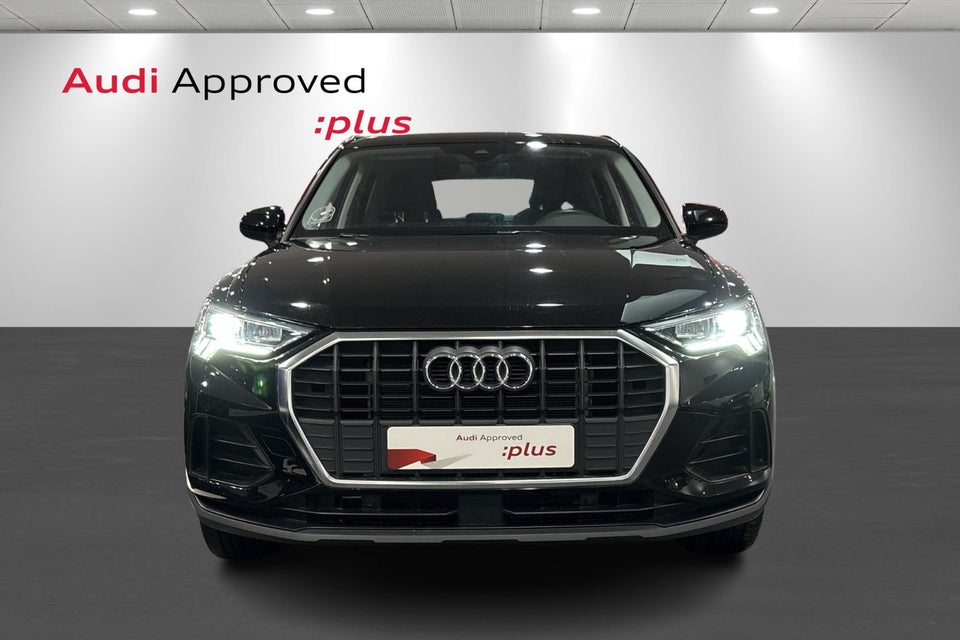 Audi Q3 45 TFSi e Attitude plus S-tr. 5d