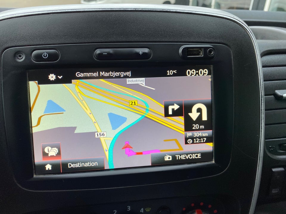 Renault Trafic T29 2,0 dCi 120 L2H1