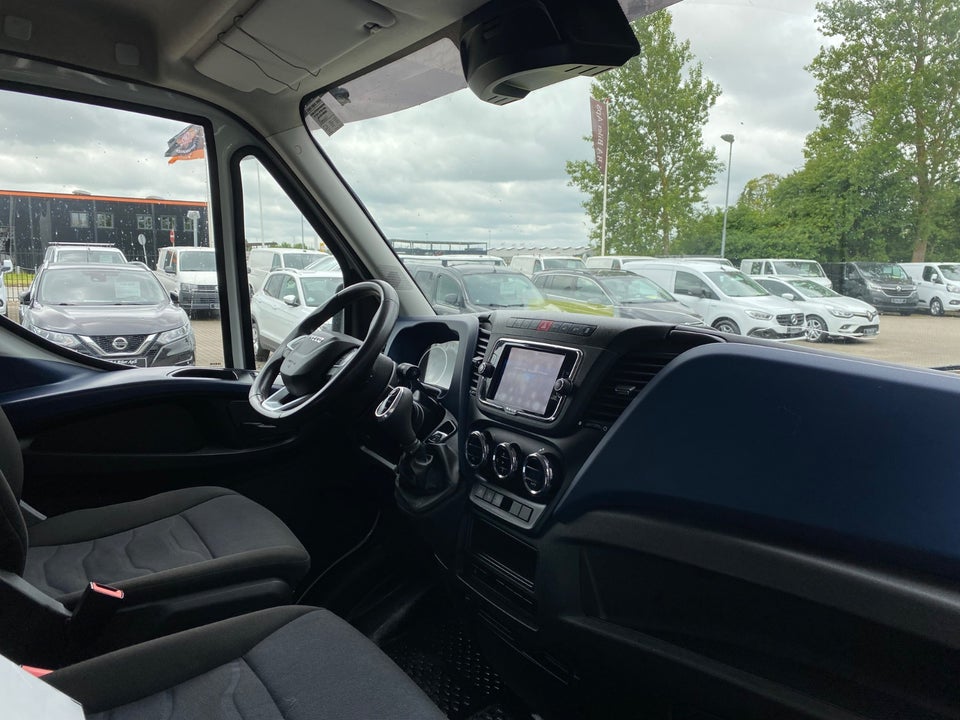 Iveco Daily 3,0 35S21 12m³ Van AG8