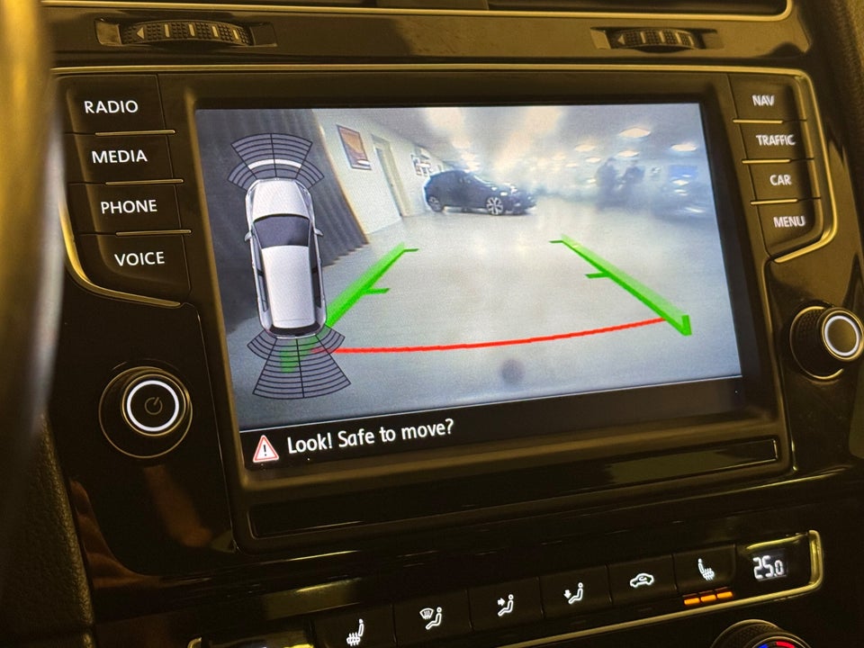 VW Golf VII 1,4 TSi 140 Highline DSG BMT 5d