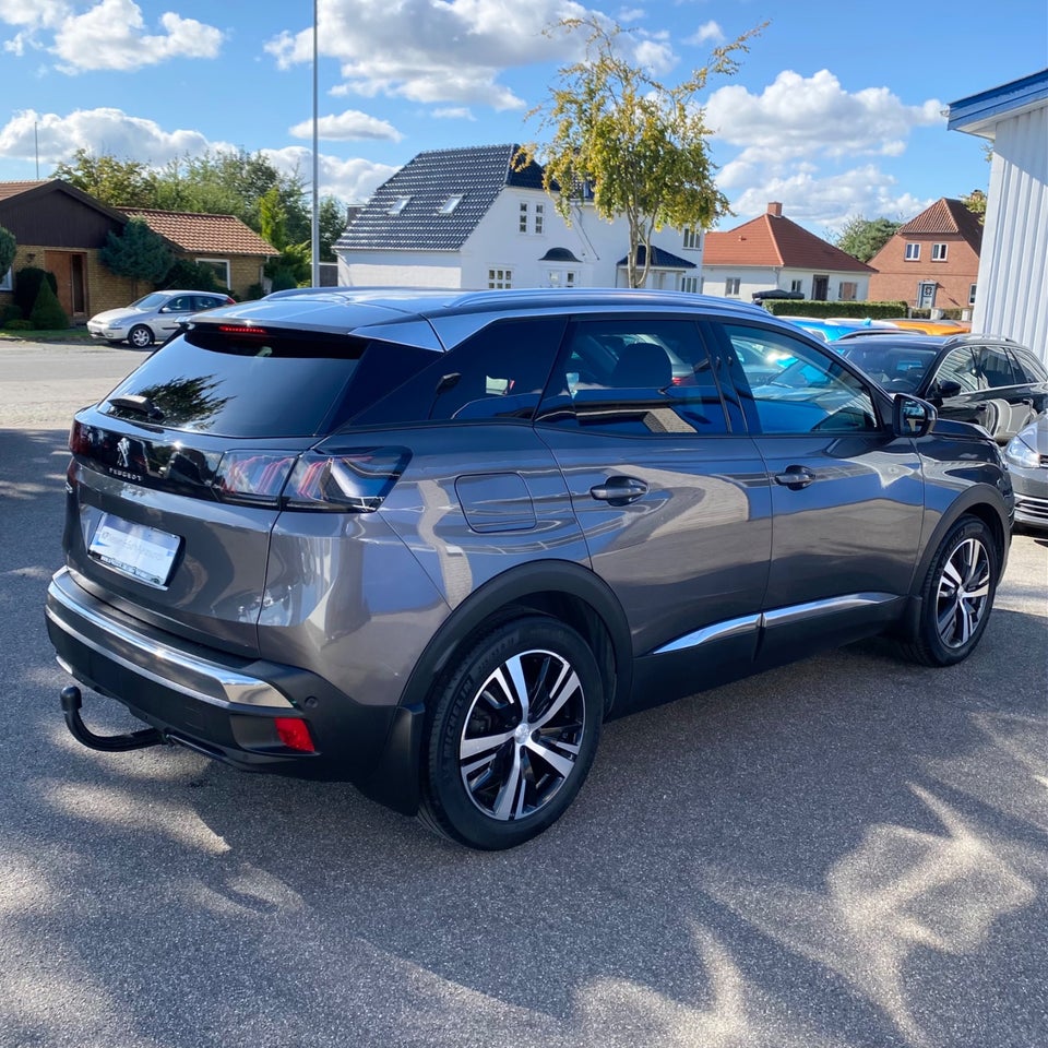 Peugeot 3008 1,5 BlueHDi 130 Allure Pack EAT8 5d