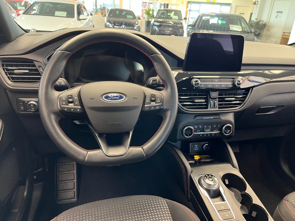 Ford Kuga 2,5 PHEV ST-Line CVT 5d