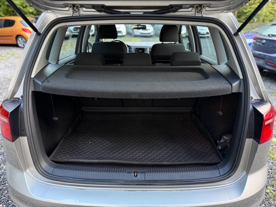 VW Golf Sportsvan 1,4 TSi 125 Highline BMT 5d