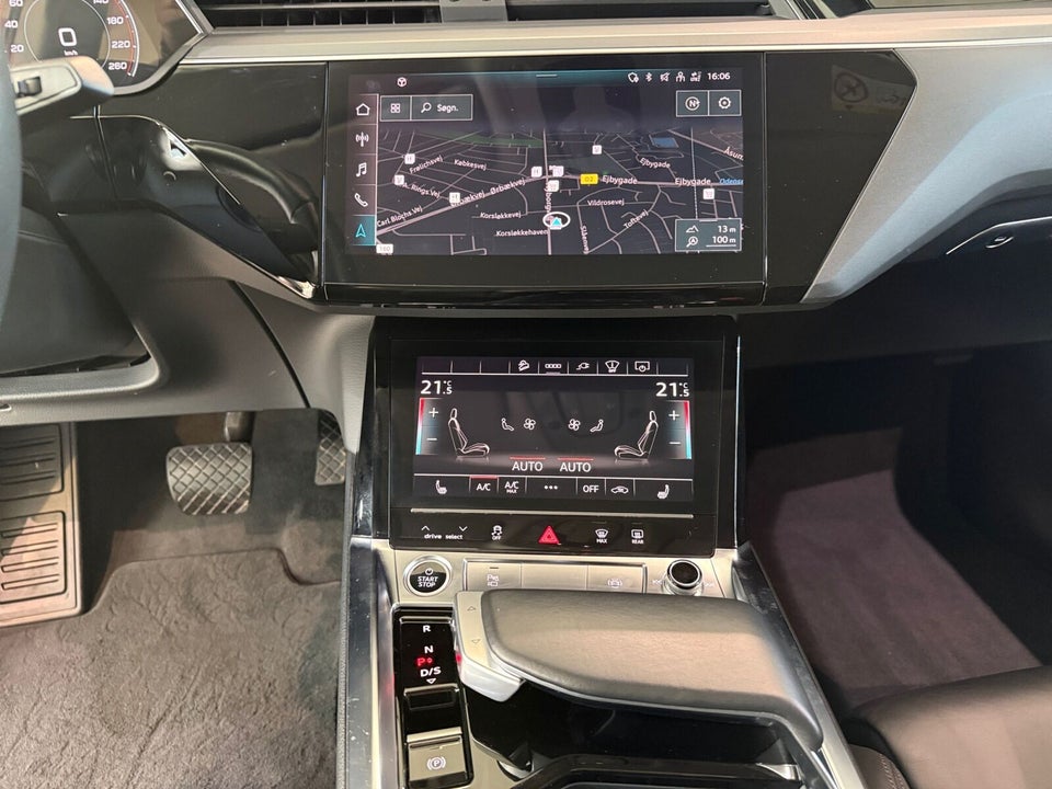 Audi e-tron 55 Advanced Sportback quattro 5d