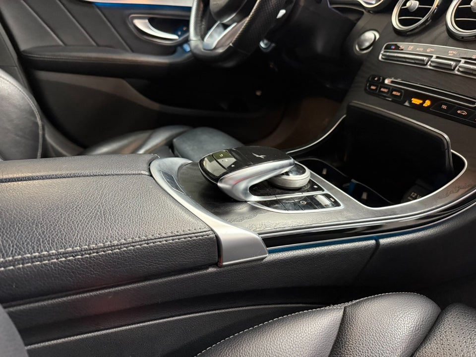 Mercedes C350 e 2,0 AMG Line aut. 4d